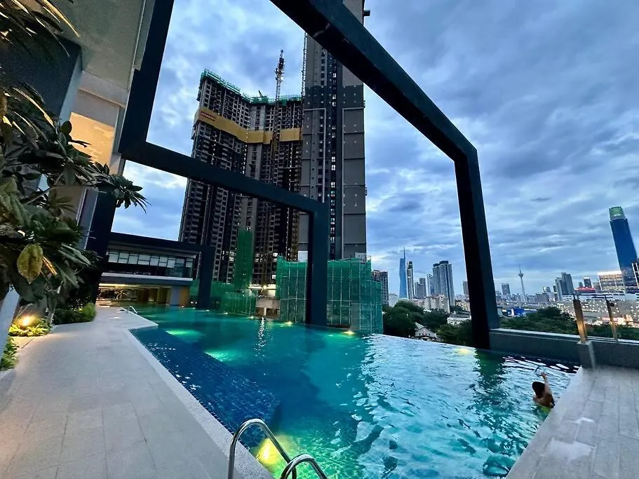 شقة Sunway Velocity Two By Rverse Suite كوالالمبور